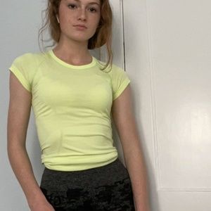 LULULEMON bright yellow swiftly tech short sleeve